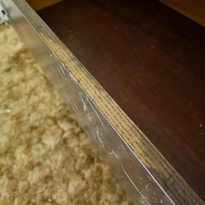 Four Drawer Dresser with Mirror (G3-JS)