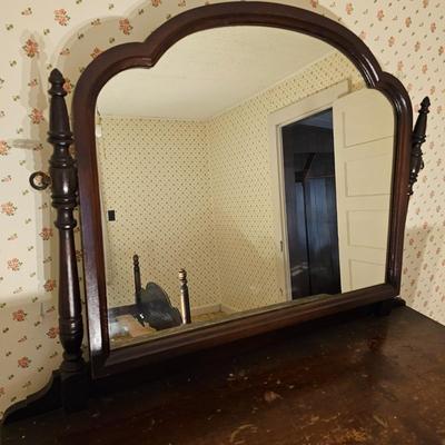 Four Drawer Dresser with Mirror (G3-JS)