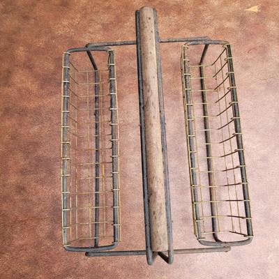 Biltmore Estate Milk Bottles and Crates (G-EL)