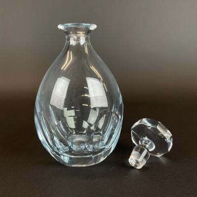 Sale Photo Thumbnail #894: Measurements:
8.25” in height, 4.75” in diameter