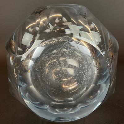 Sale Photo Thumbnail #895: Measurements:
8.25” in height, 4.75” in diameter
