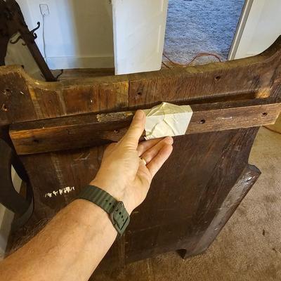 Vintage Hall Tree Storage Seat w/Mirror. (G6-JS)