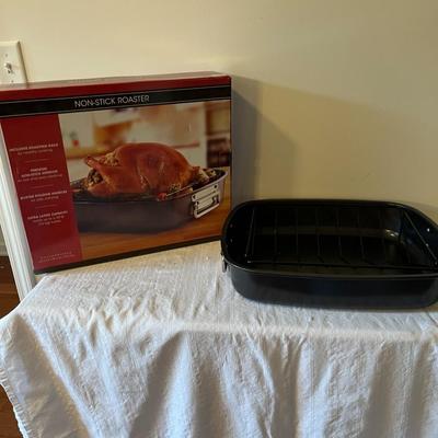 Non Stick Roasting Pan and Rack (G)