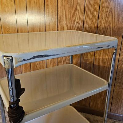 White Enamel Three Tier Serving Cart (G5-JS)