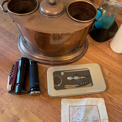 Venturi, wine holders and corks