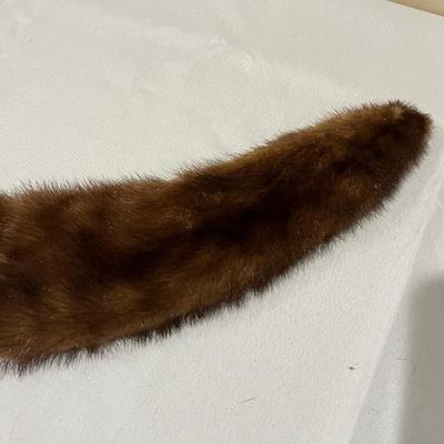 Fur Stole & Collar Plus Kid Gloves (BD-RG)