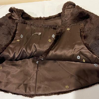 Fur Stole & Collar Plus Kid Gloves (BD-RG)