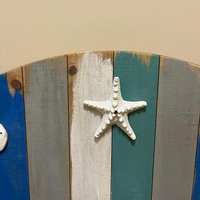 Large Round Wooden Clock With Starfish & Sand Dollar Accents (BD-MG)