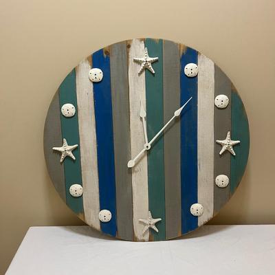 Large Round Wooden Clock With Starfish & Sand Dollar Accents (BD-MG)