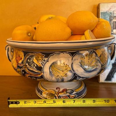 Bowl of lemons with Paris decor