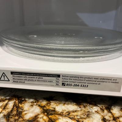 Toshiba Microwave (BK-MG)
