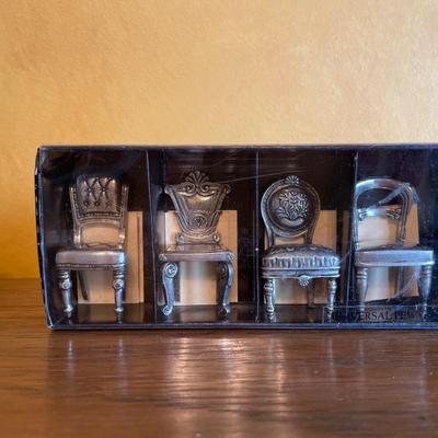 Pewter items and Pigs