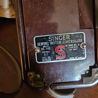 Singer Portable Sewing Machine & Accessories (G5-JS)