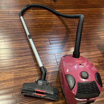 Bissell Canister Vacuum (BK-MG)