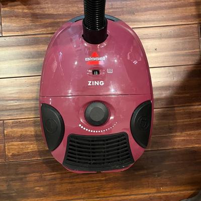 Bissell Canister Vacuum (BK-MG)