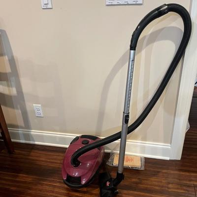 Bissell Canister Vacuum (BK-MG)