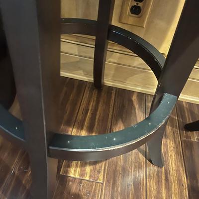 Four Swivel Bar Stools with Padded Seats (BK-MG)