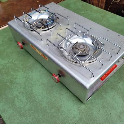 Vintage Coleman Picnic Stove, Camp Stove & More (G-EL)
