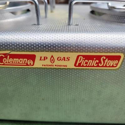 Vintage Coleman Picnic Stove, Camp Stove & More (G-EL)
