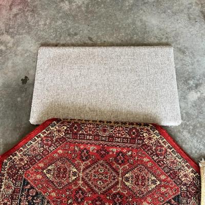 Small Rug Lot (G)