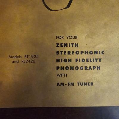 Zenith Stereophonic High Fidelity Phonograph & AM/FM Tuner (G5-JS)