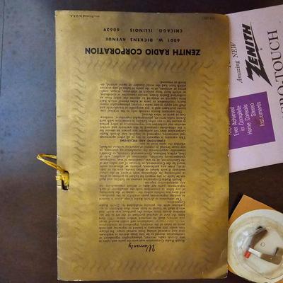 Zenith Stereophonic High Fidelity Phonograph & AM/FM Tuner (G5-JS)