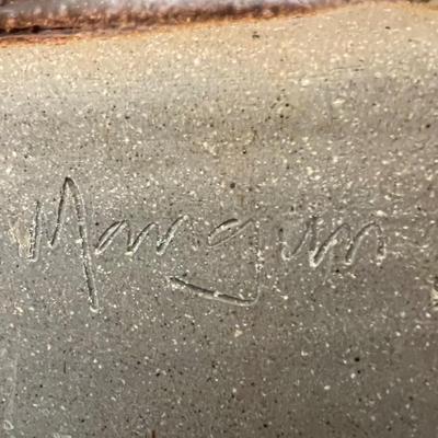 Mangum & More Signed Pottery (K-RG)