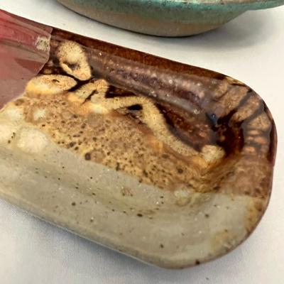 Mangum & More Signed Pottery (K-RG)