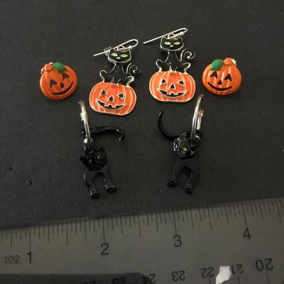 Cute Halloween earrings lot