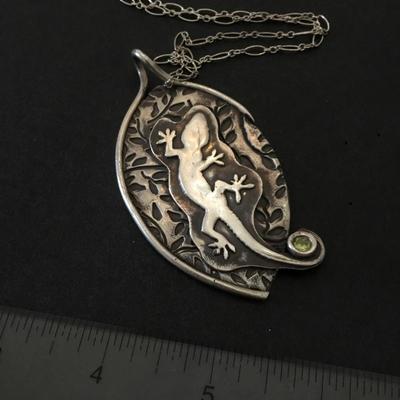 Beautiful, vintage, large lizard, pendant, and chain necklace, silver tone