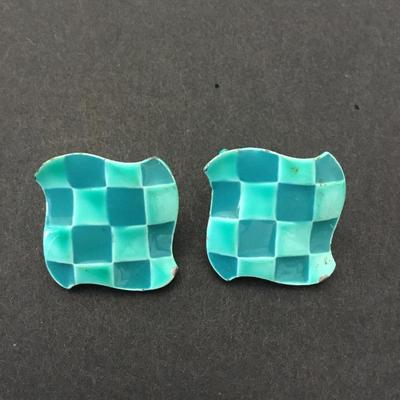 Vintage clip on earrings