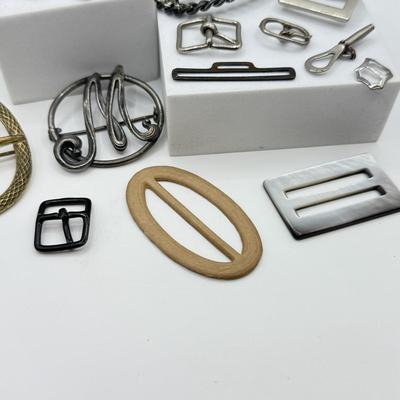 Sale Photo Thumbnail #579