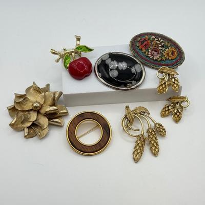 Sale Photo Thumbnail #790