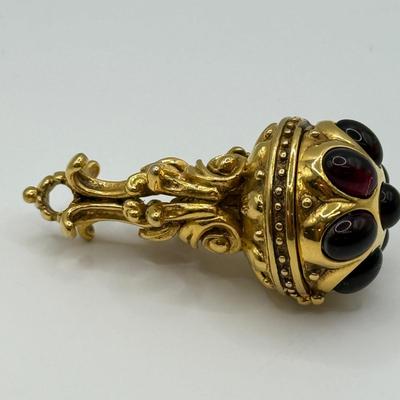 Sale Photo Thumbnail #817