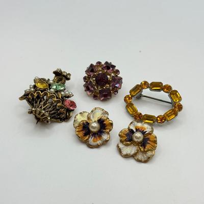 Sale Photo Thumbnail #833