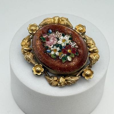Sale Photo Thumbnail #835