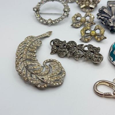 Sale Photo Thumbnail #896