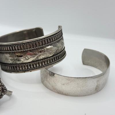 Sale Photo Thumbnail #942