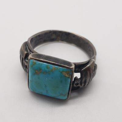 LOT 48: Native American 925 & Turquoise Ring Size 5.5-3.9gtw