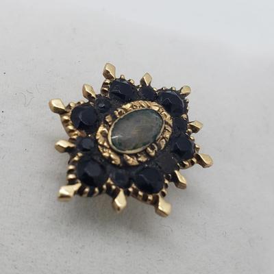 LOT 57: Antique 14k Collar Pin with Black Gems 2g