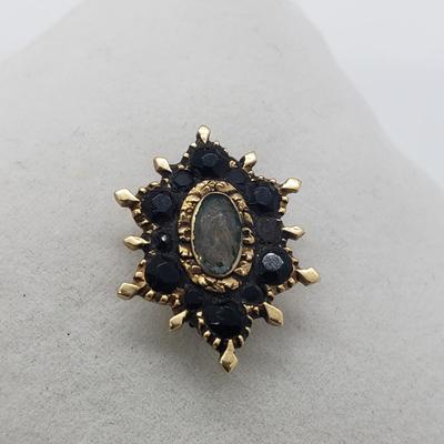 LOT 57: Antique 14k Collar Pin with Black Gems 2g