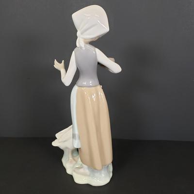 Sale Photo Thumbnail #398