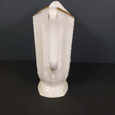 LOT 78: Lenox 24k Gold Decorated, Masterpiece, Special, Made in USA