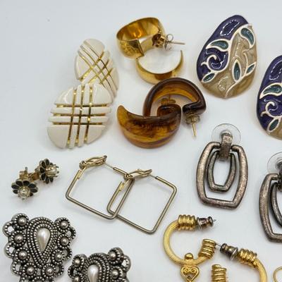 LOT 83: Pierced Earring Collection
