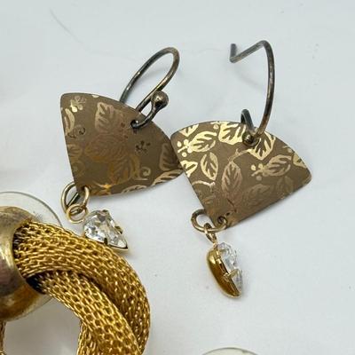 LOT 83: Pierced Earring Collection