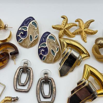 LOT 83: Pierced Earring Collection