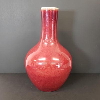 LOT 98: Chinese Sang de Beouf Oxblood Glazed Vase