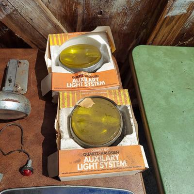 Retro Hubcaps & Car Parts – Buick, Chevy, Ford & More (G-BBL)