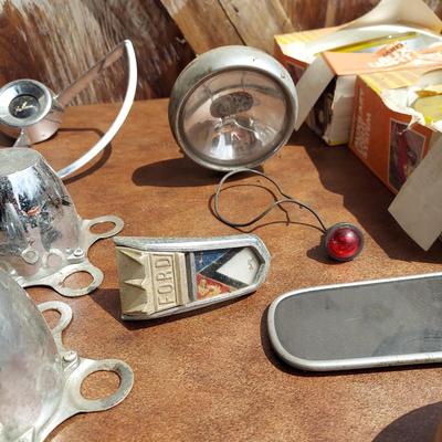 Retro Hubcaps & Car Parts – Buick, Chevy, Ford & More (G-BBL)