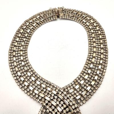 Lot #233 Spectabular WEISS Rhinestone Collar Necklace - great condition